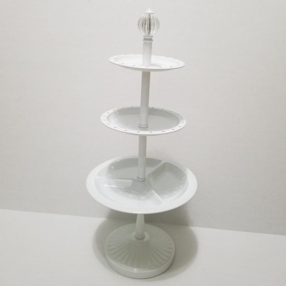 White jewelry organizers
